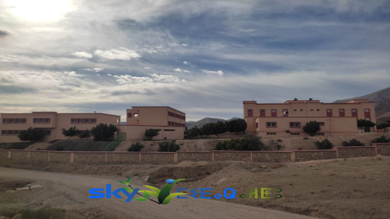 ميضار ألطو قبلة لمجموعة من المصالح والمؤسسات ( إعدادية إفرني نموذجا )