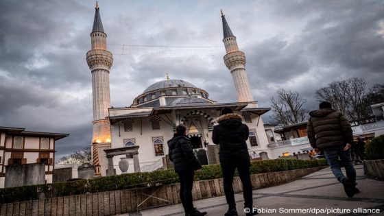 إسلاميات : أول أيام رمضان المبارك في ألمانيا 2024 / 1445..مواقيت وإحصائيات وأجواء روحانية