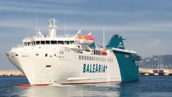 بعد توقفها لأيام …مواصلة الملاحة البحرية بين المغرب واسبانيا بعد انحسار عاصفة ” كارلوتا “