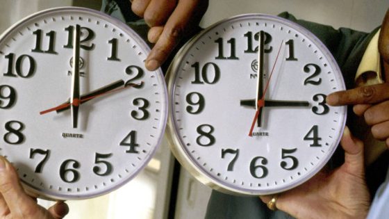 مع متم شهر رمضان المبارك….الحكومة تقرر الرجوع الى ” GMT+1 ” رغم الجدل واللغط الحاصل داخل المجتمع المغربي