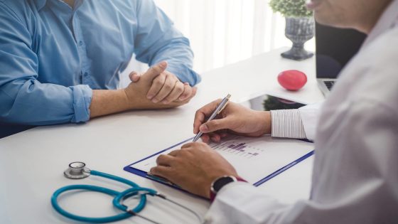 علاج جديد لسرطان البروستات المُتكرر بإمكان المرضى العيش أطول من دون أن يتطوّر المرض