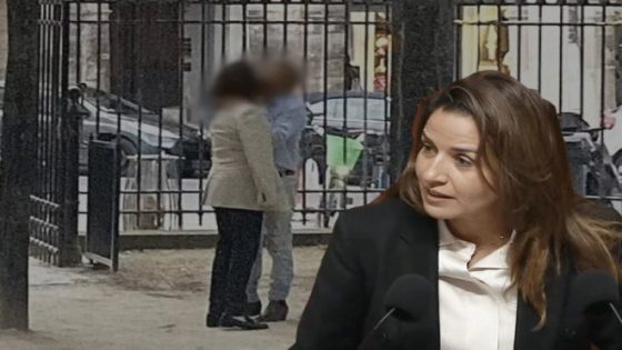 ما قصة القبلة بين الوزيرة و الملياردير ؟