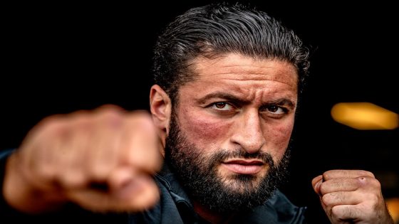 بلجيكا : المقاتل المغربي جمال بن صديق يواجه أزمة قانونية متعلقة بتجارة المخدرات وغسيل الأموال