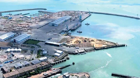 120 مليون أورو قيمة تمويل تهيئة منطقة الأنشطة بميناء الناظور بتمويل من طرف البنك الافريقي للتنمية