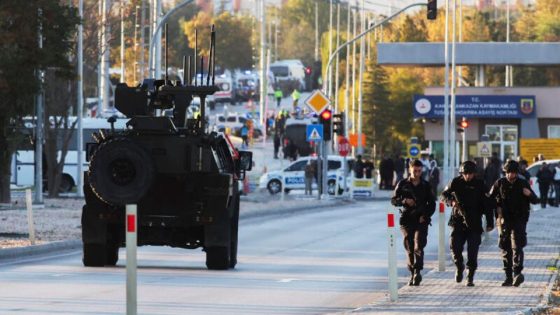 قتلى بهجوم إرهابي على شركة لصناعات الطيران والفضاء بتركيا