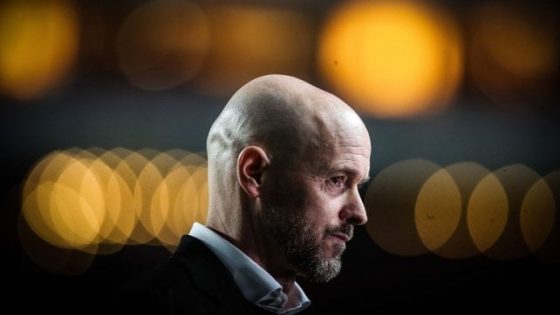 مانشستر يونايتد يعلن انفصاله عن المدرب تين هاغ