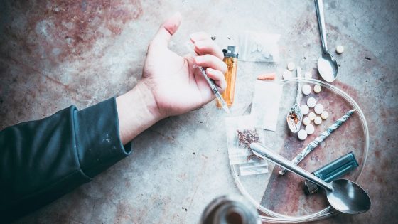 أخبار الريف : برلماني يجر وزير الصحة للمساءلة بعد إغلاق مركز الحسيمة لمعالجة الإدمان