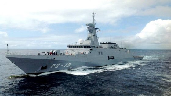 قرب تسليم إسبانيا سفينة عسكرية من طراز “أفانتي 1800” للمغرب