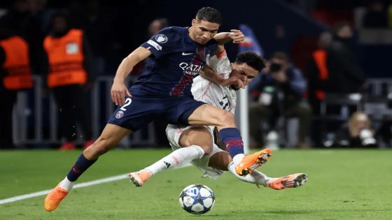 لويس دياز خارج الملاعب الأوروبية لثلاث مباريات بسبب تدخل عنيف على حكيمي