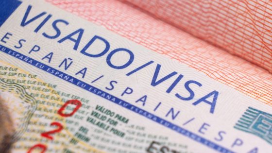 إسبانيا تغيّر قواعد الهجرة بعد تمديد تأشيرة الباحثين عن عمل إلى سنة